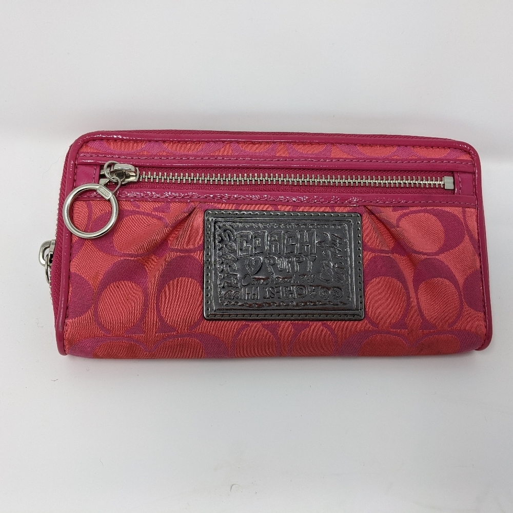 Coach Zip Wallet Pink